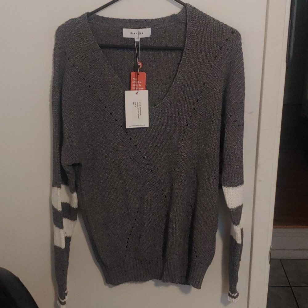 Santo sweater